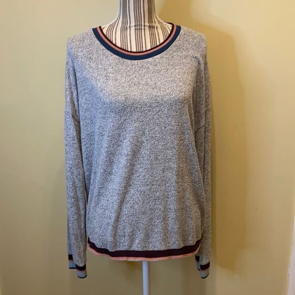 PINK Rose Knit shirt. XL. - Picture 1 of 8